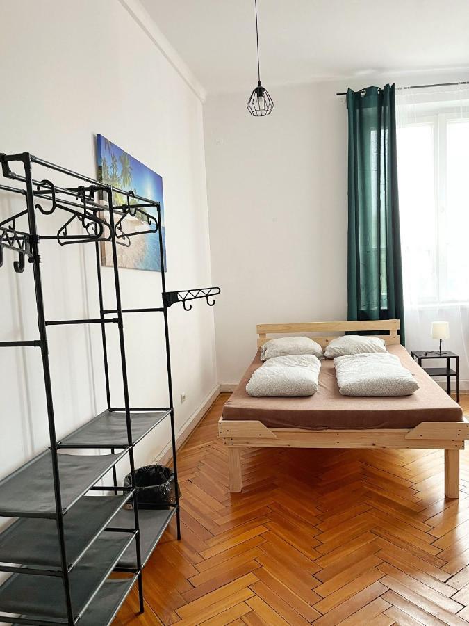 Nice View Rooms In Old Town Краков Экстерьер фото
