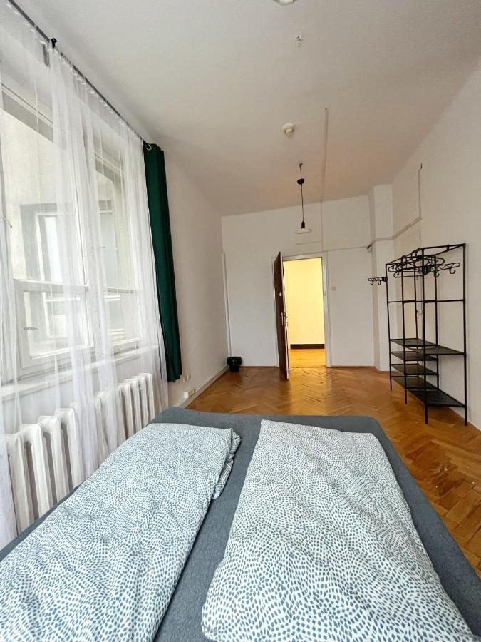 Nice View Rooms In Old Town Краков Экстерьер фото