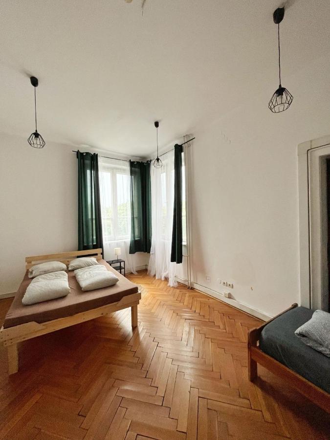 Nice View Rooms In Old Town Краков Экстерьер фото
