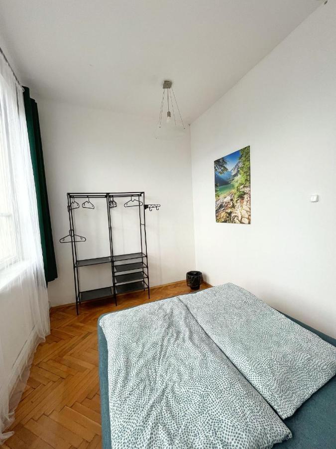 Nice View Rooms In Old Town Краков Экстерьер фото